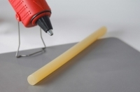 Universal-Klebesticks, elfenbein, 1 kg